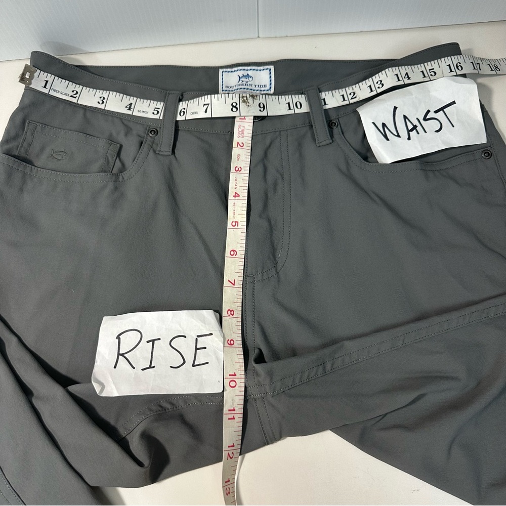 Southern Tide Gray Lightweight Pants Sz 32/30
Intercoastal UV Quick Dry Golf - Picture 10 of 14